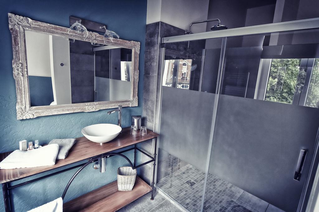 Cote Sax Bed And Breakfast Dinant Phòng bức ảnh